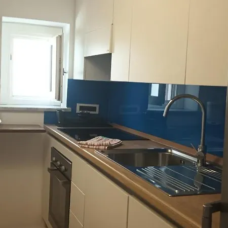 Palazzo Moncada 2 아파트