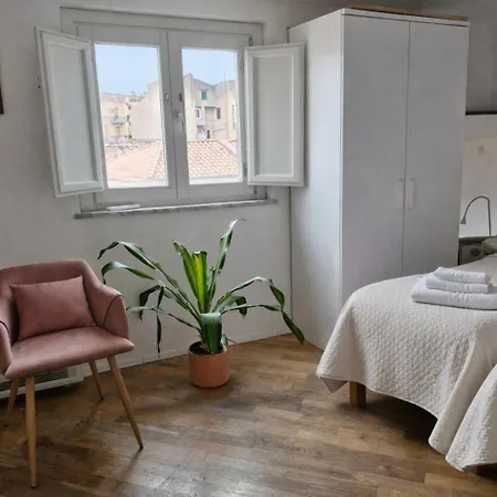 Apartmán Palazzo Moncada 2